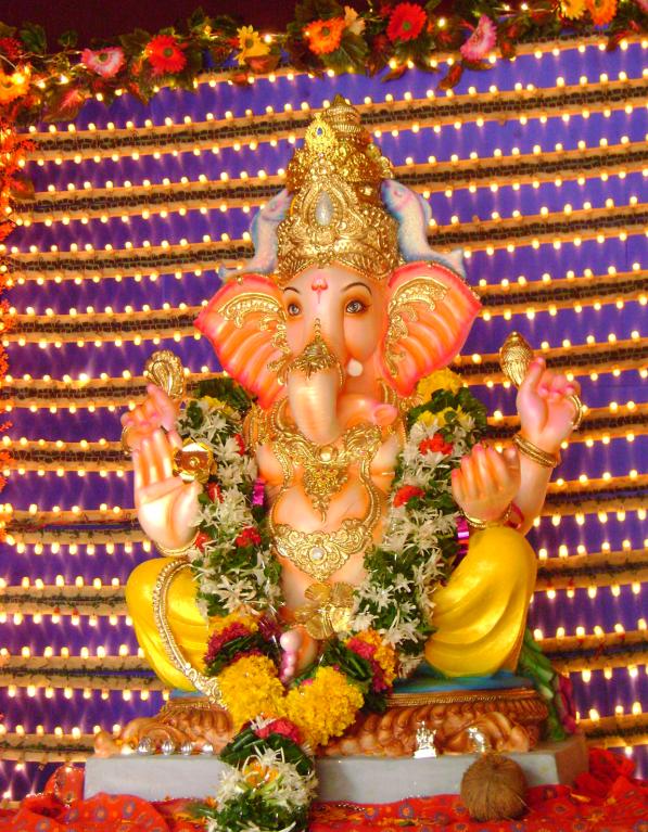 Ganesh Murti 2008 - Click for more Photos